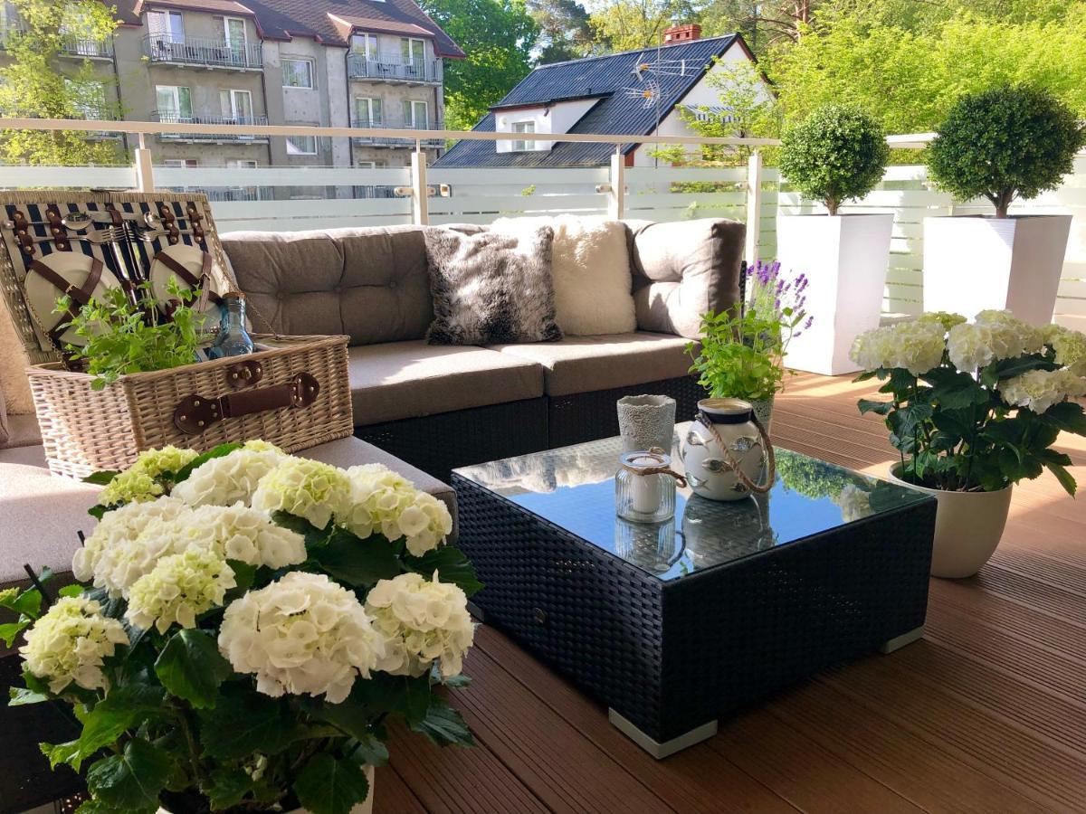 Bialy Apartament Z Tarasem W Playa Baltis Misdroy Exterior foto