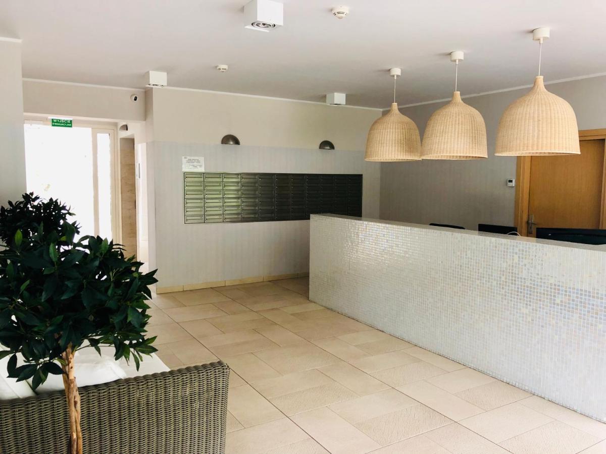 Bialy Apartament Z Tarasem W Playa Baltis Misdroy Exterior foto